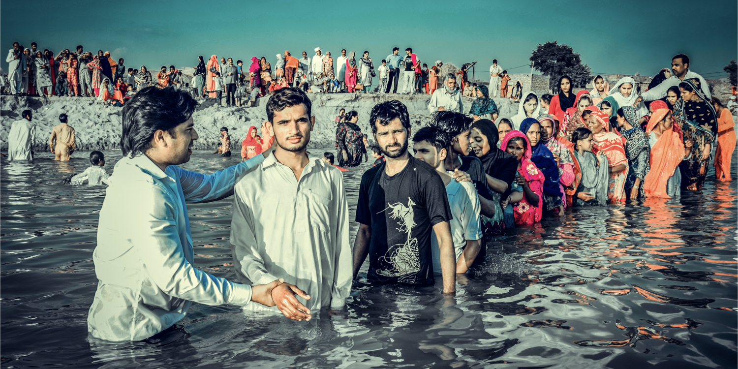 Baptism in Pakistan, Dr. Naeem Nasir, Pakistani Pastor.