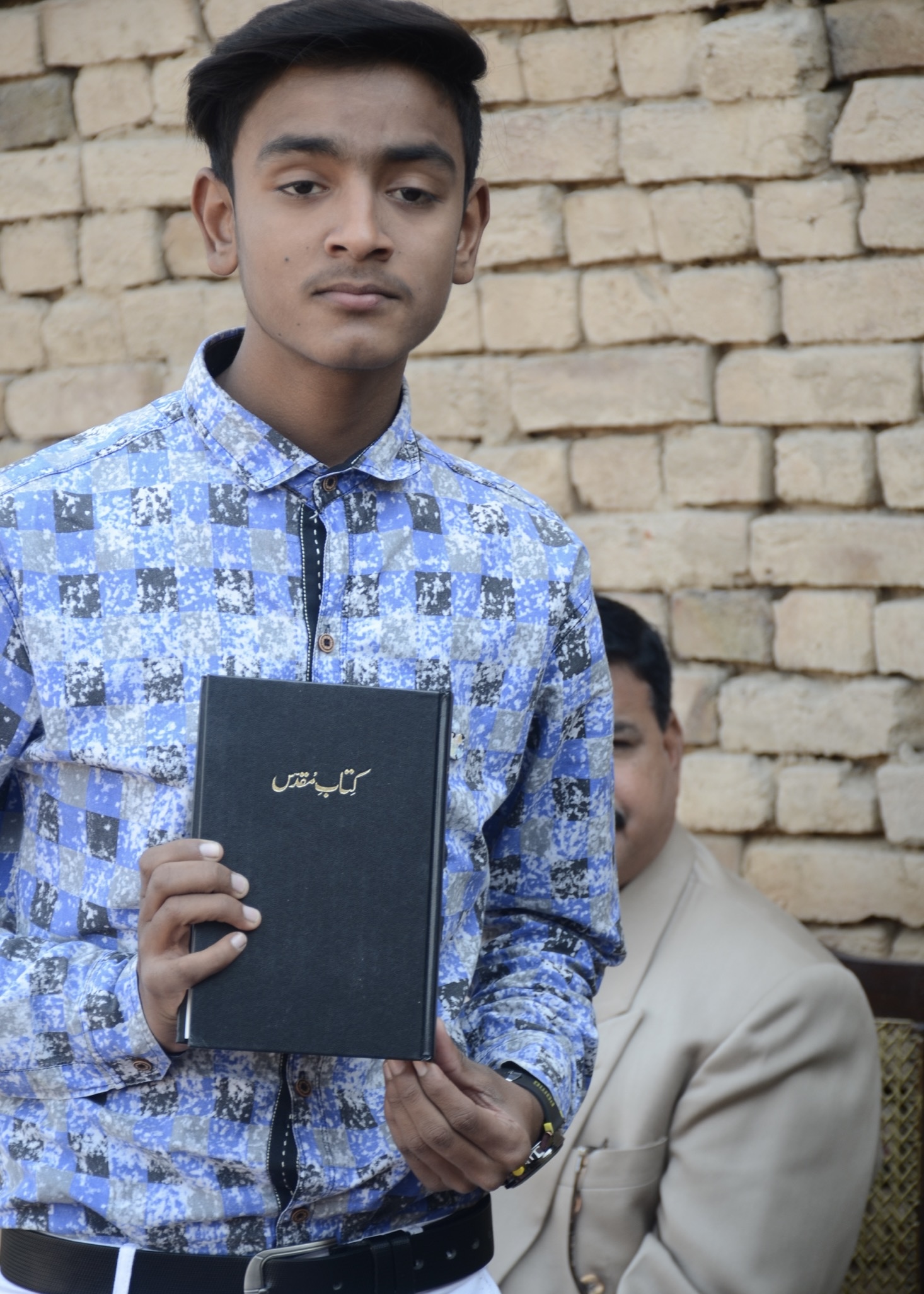 Free Urdu Bibles Distribution