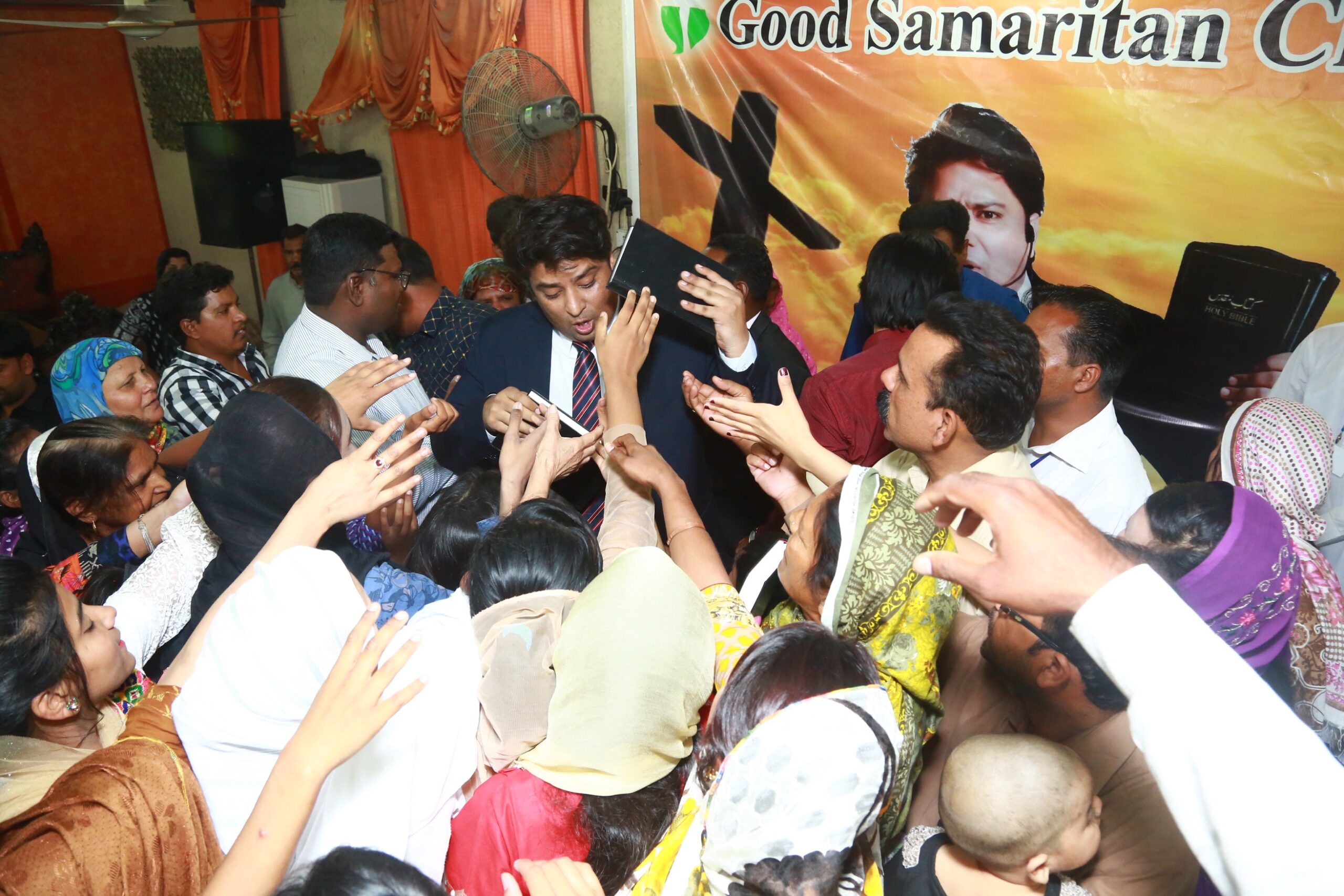 Free Urdu Bibles Distribution in Pakistan During Evangelistic Gospel Crusades.