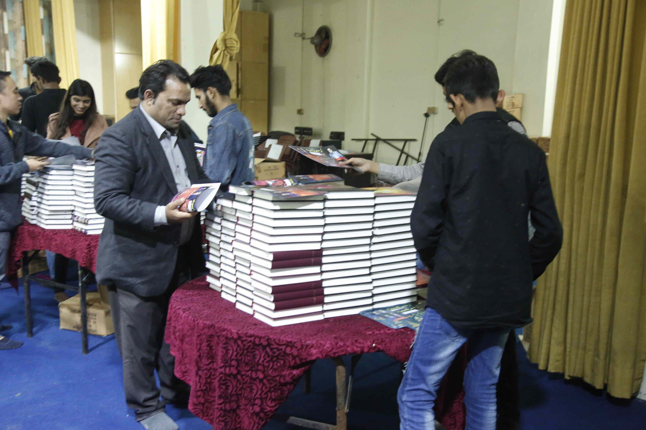 Free Urdu Bibles Distribution in Pakistan.