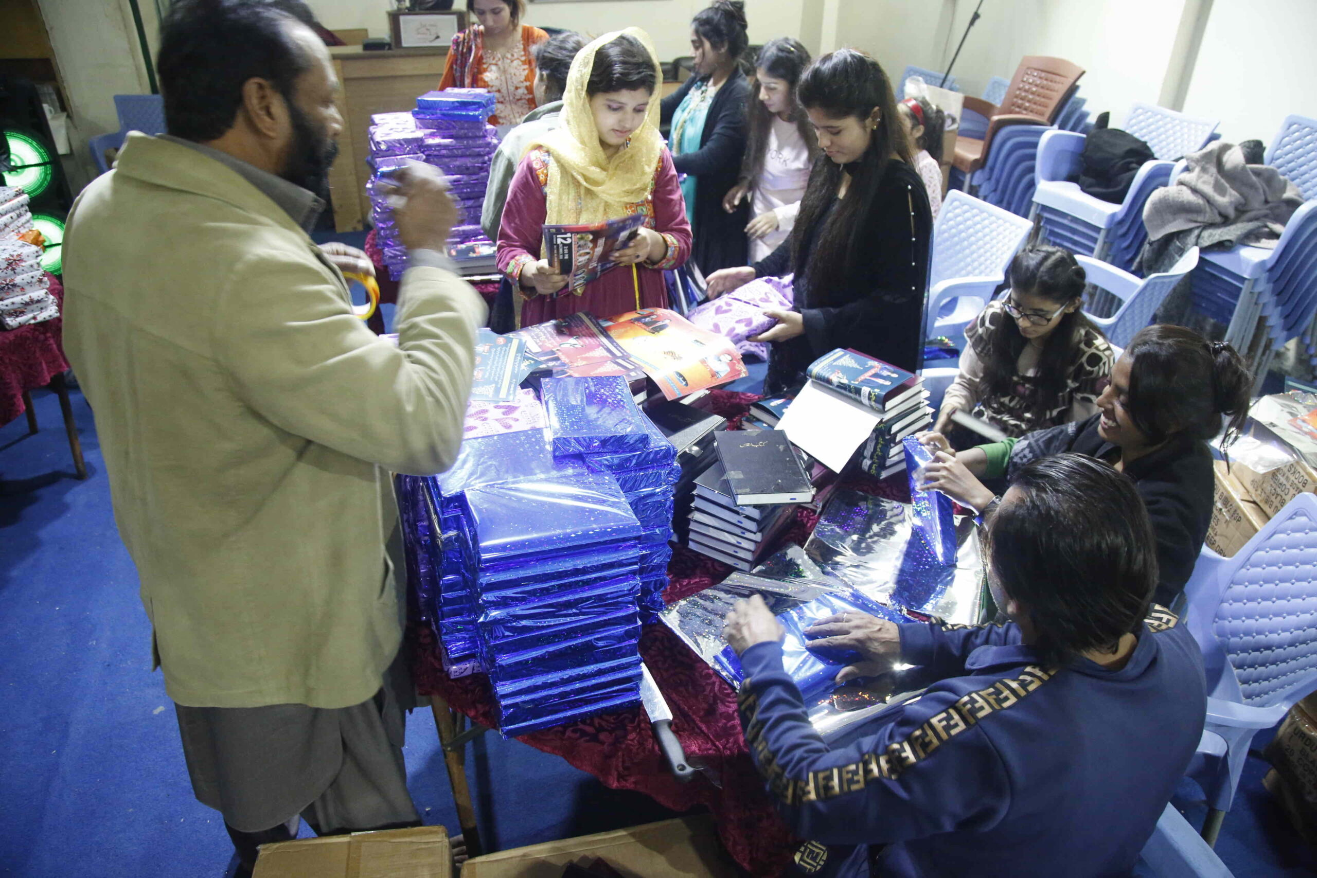 Free Urdu Bibles Distribution in Pakistan.