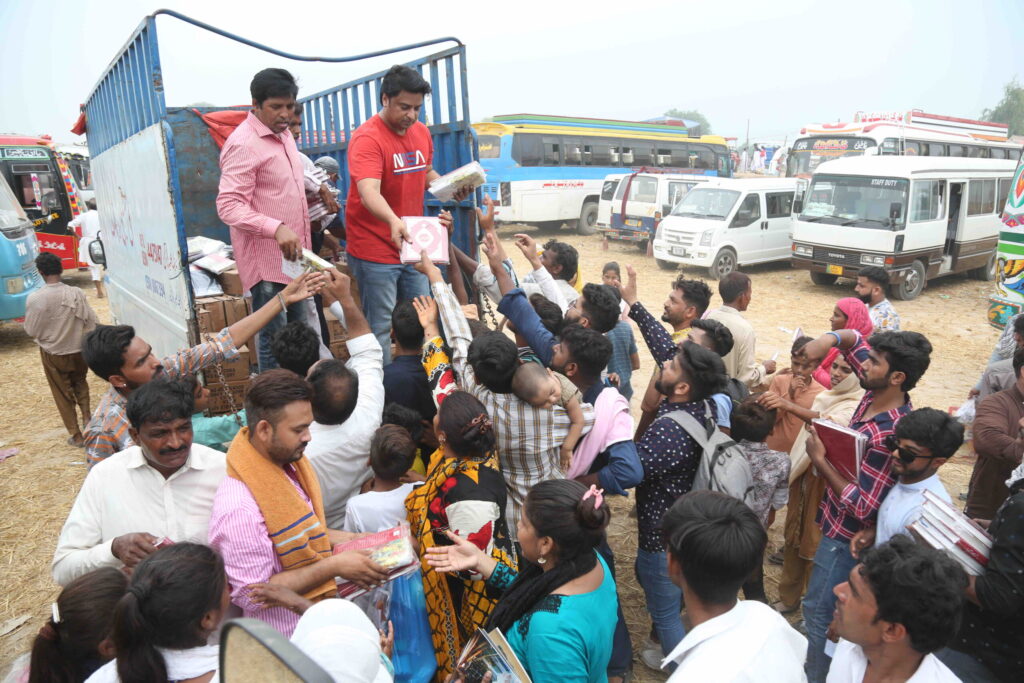 Free Urdu Bibles in Pakistan, Good Samaritan Ministries
