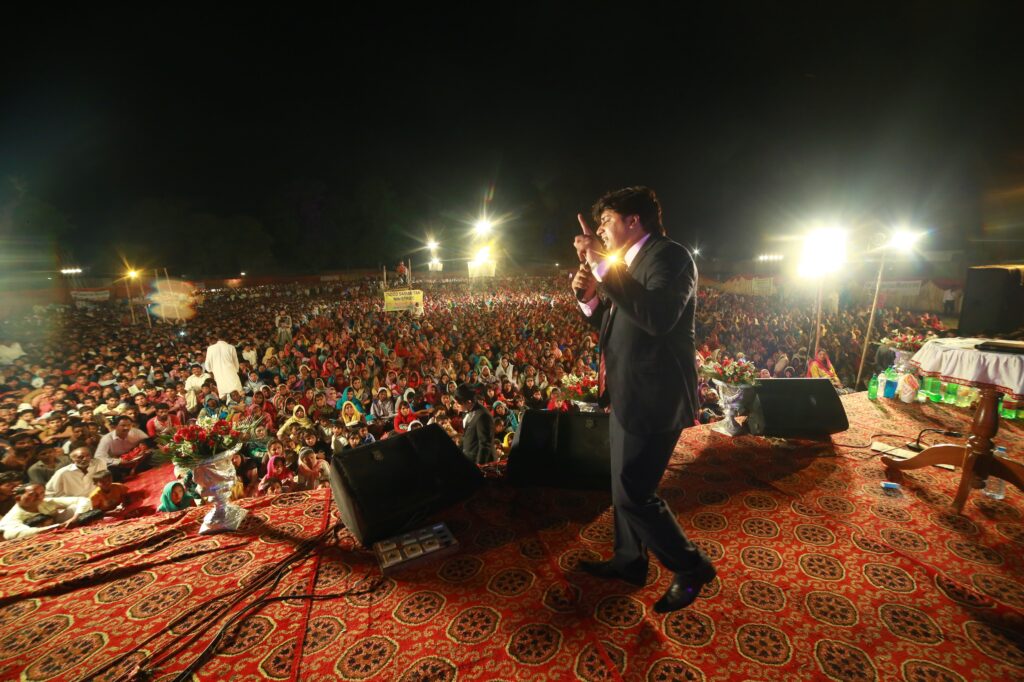 Gospel crusade in Pakistan